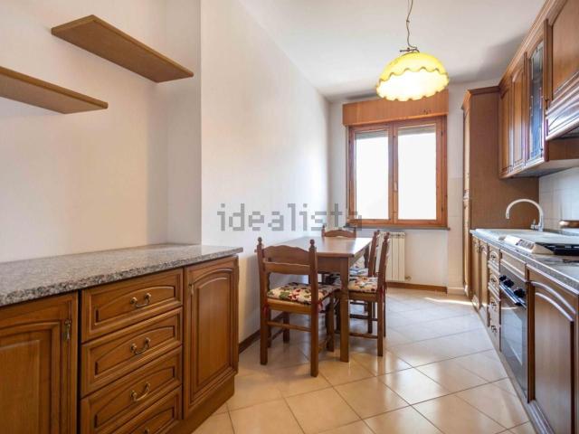 Appartamento in affitto a Casciavola, Cascina