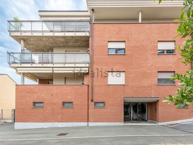 Appartamento in affitto a Leumann, Piemonte