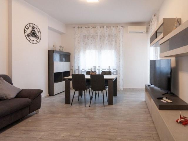 Appartamento in affitto a Follonica, Toscana
