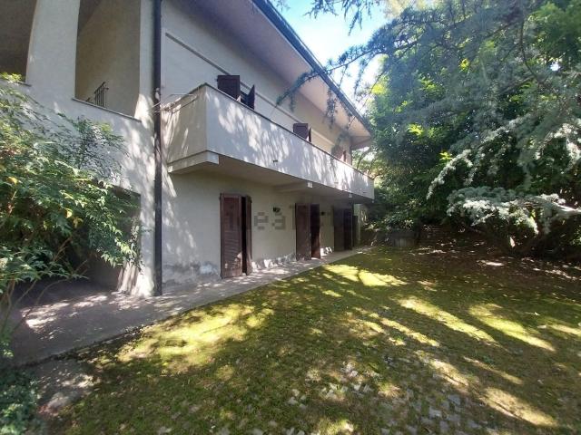 Appartamento in affitto a Brughiera, Palazzago
