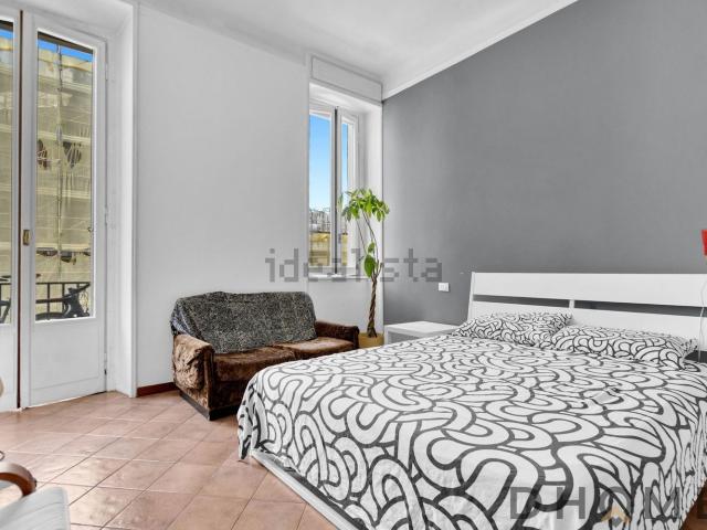 Appartamento in affitto a Municipio 6, Milano