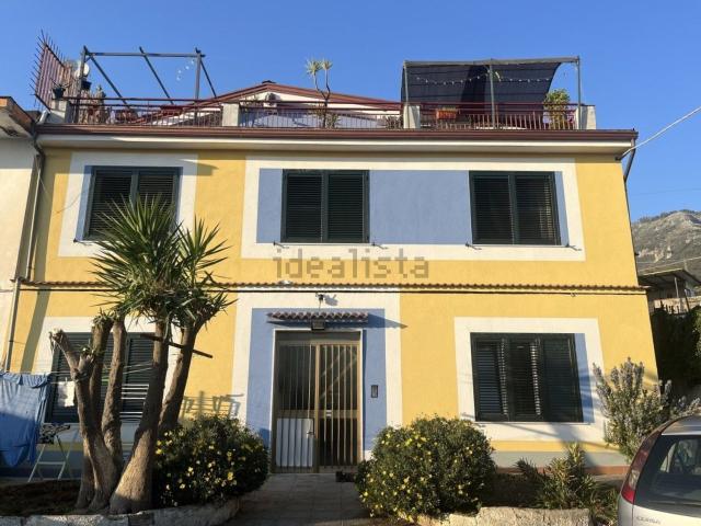 Appartamento in affitto a Casa Roma, Salerno