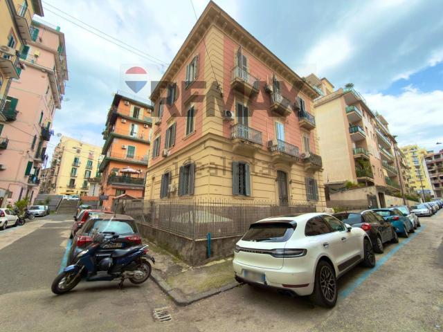 Appartamento in affitto a Municipalità 5, Campania