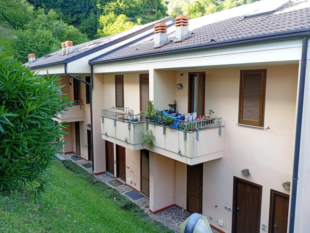 Appartamento in affitto a Dizzasco, Lombardia