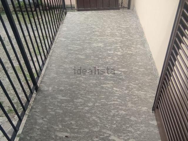 Appartamento in affitto a Grandate, Lombardia
