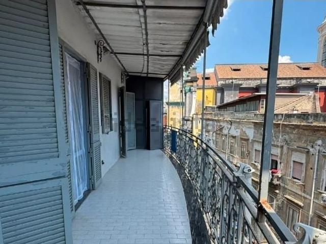 Appartamento in affitto a Municipalità 2, Campania