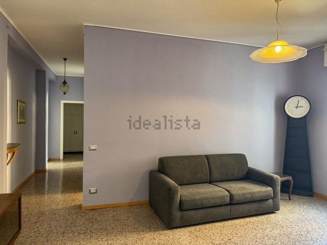 Appartamento in affitto a Municipio 4, Milano