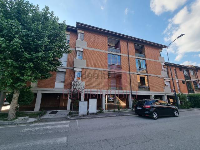 Appartamento in affitto a Zona Ovest, Brescia
