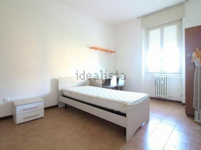 Appartamento in affitto a Vallone, Pavia