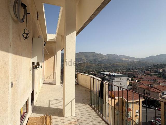 Appartamento in affitto a Aquino, Monreale