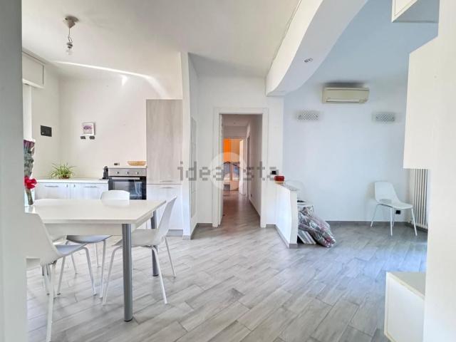 Appartamento in affitto a Municipio 8 di Milano, Milano