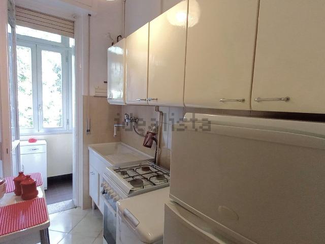 Appartamento in affitto a Municipio 9, Milano