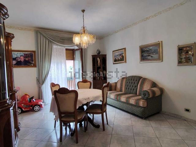 Appartamento in affitto a Aci Catena, Sicilia