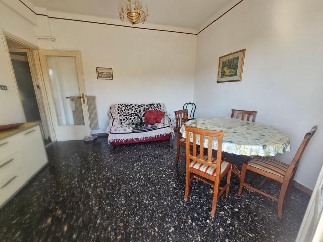 Appartamento in affitto a Carbognano, Lerici