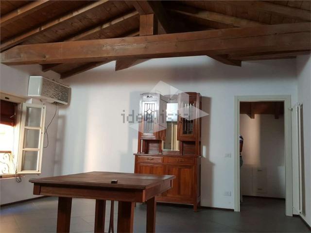 Appartamento in affitto a Reggio Emilia, San Pietro città