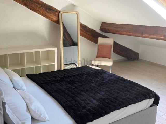 Attico in affitto a Brera, Milano