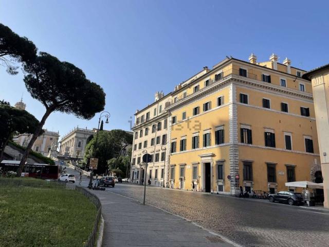 Appartamento in affitto a Municipio Roma I, Roma Capitale