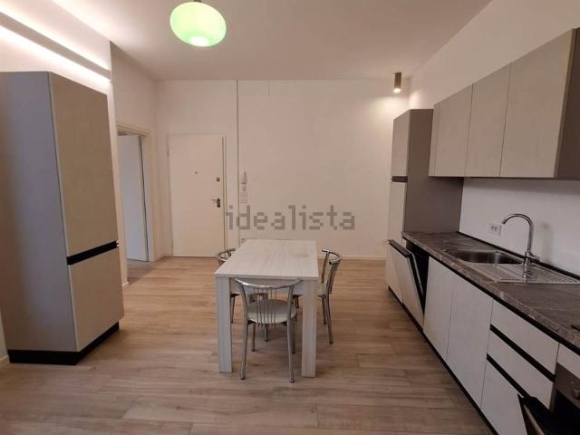Appartamento in affitto a Desenzano Del Garda, Lombardia