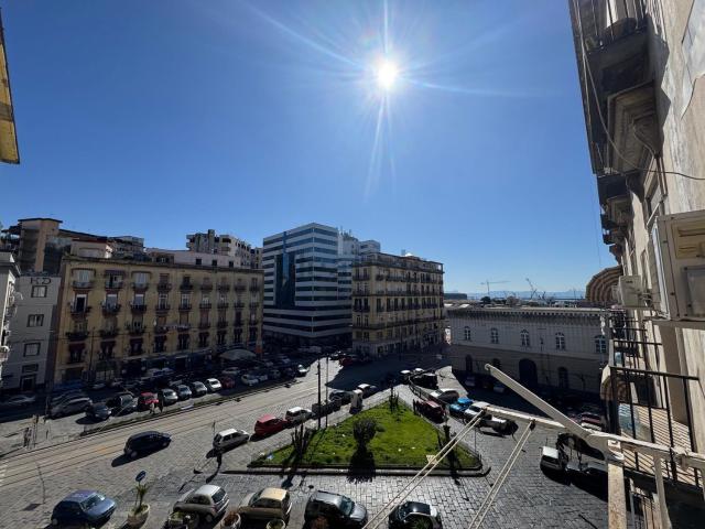 Appartamento in affitto a Municipalità 2, Mercato