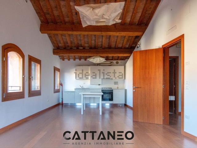 Appartamento in affitto a Pilastroni, Bassano Del Grappa