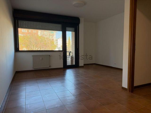 Appartamento in affitto a Borgo Grazzano, Reana Del Roiale