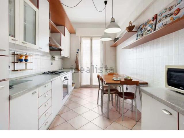 Appartamento in affitto a Burago Di Molgora, Lombardia