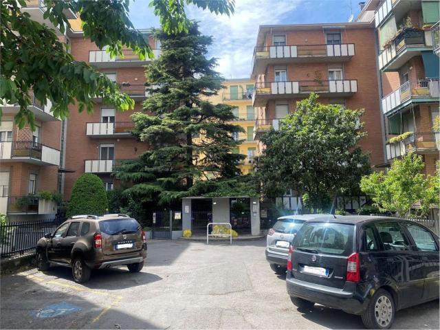 Appartamento in affitto a Lubiana, Parma