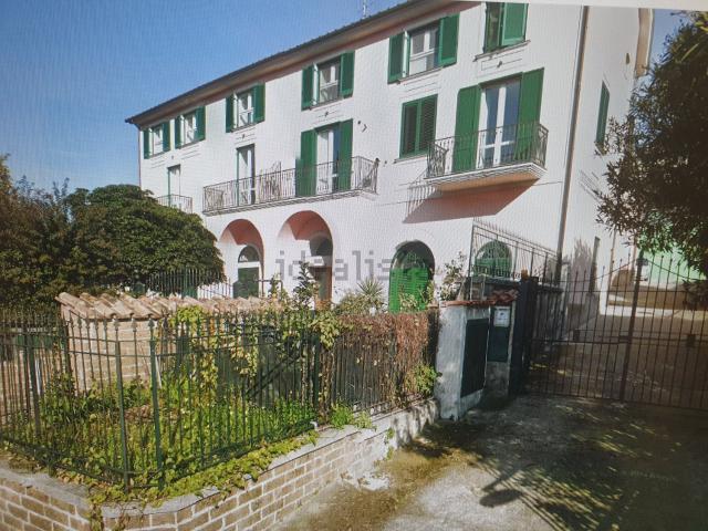 Appartamento in affitto a Casa Roma, Salerno