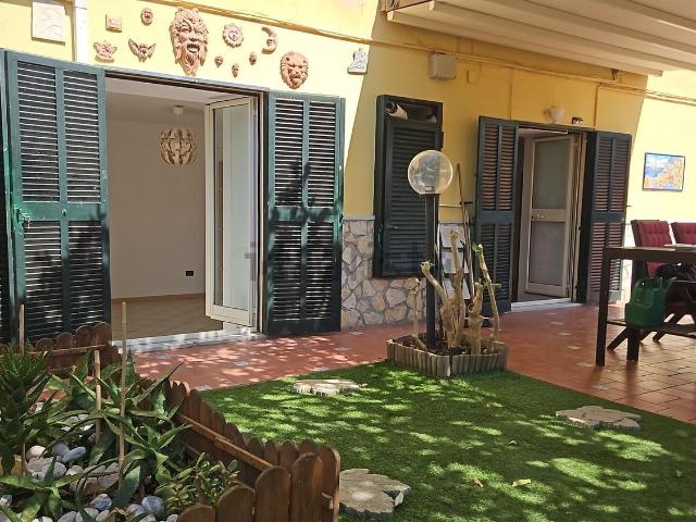 Appartamento in affitto a Municipalità 10, Campania