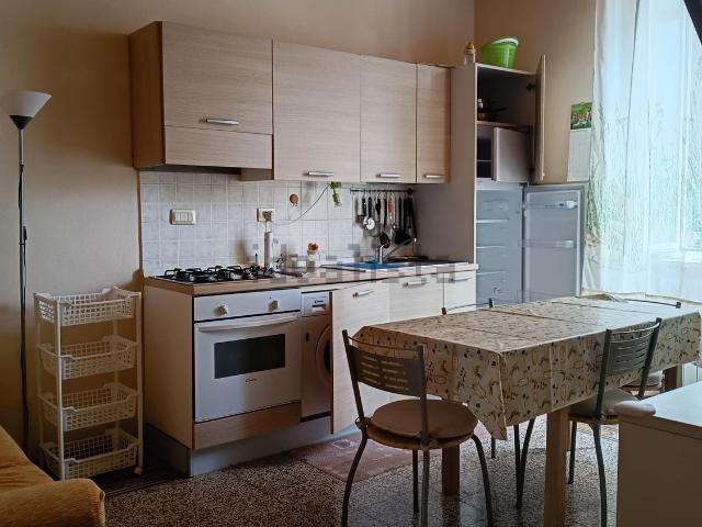 Appartamento in affitto a Fabbricotti, Livorno