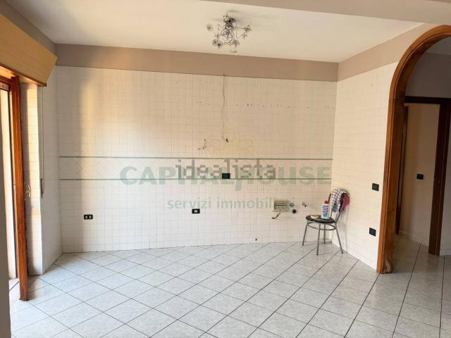 Appartamento in affitto a Sperone, Campania