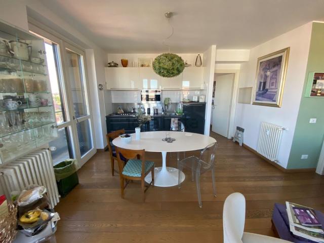 Attico in affitto a Municipio 4, Milano