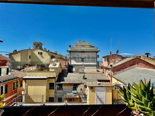 Attico in affitto a Lavagna, Liguria