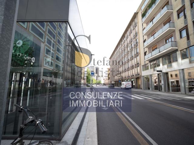 Attico in affitto a Municipio 1, Milano