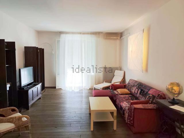 Appartamento in affitto a Quartiere 4, Firenze