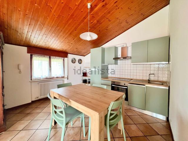 Appartamento in affitto a Sud-Ovest, Brenzone