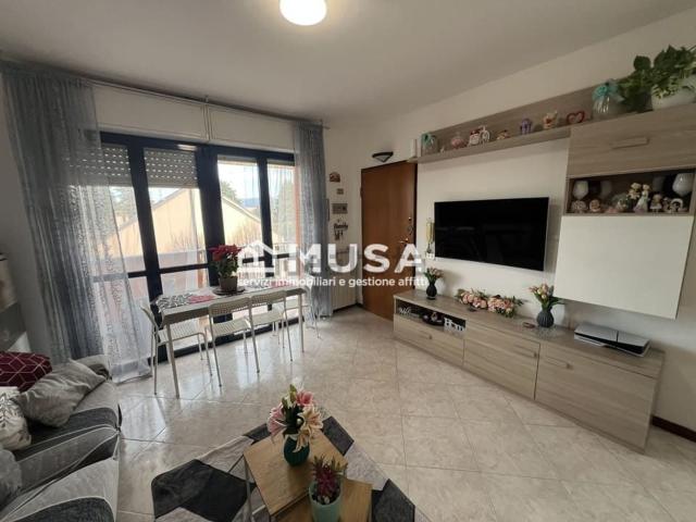 Appartamento in affitto a Ornago, Lombardia