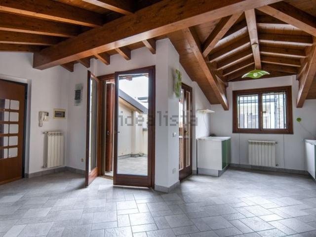 Appartamento in affitto a Molinello, Cesano Maderno