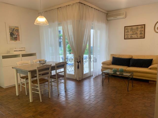 Appartamento in affitto a Riccione, Reggio Emilia