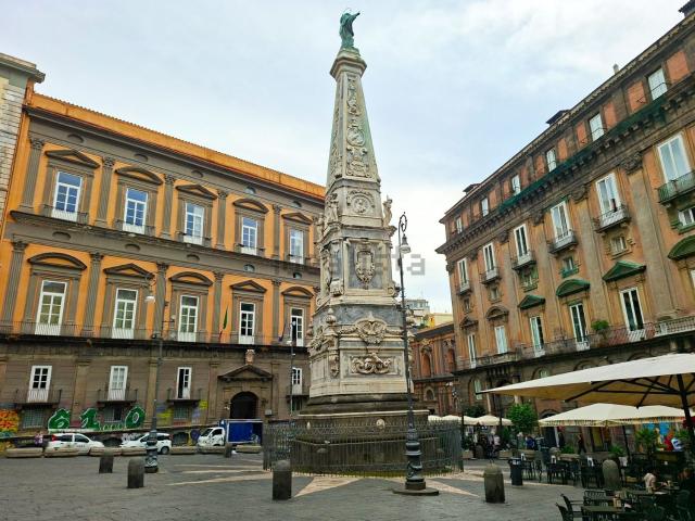 Appartamento in affitto a Municipalità 2, Campania
