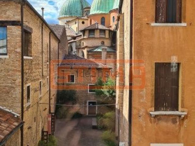 Appartamento in affitto a San Zeno, Treviso