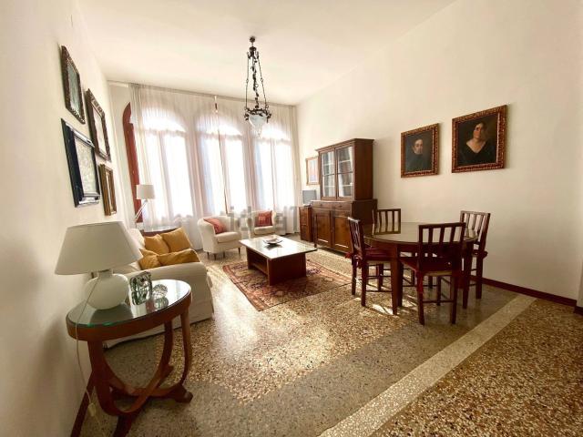 Appartamento in affitto a Venezia-Murano-Burano, Venezia