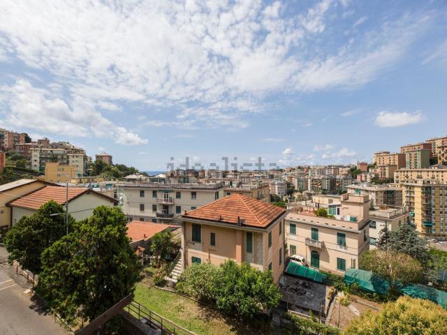 Appartamento in affitto a Levante, Serra Riccò