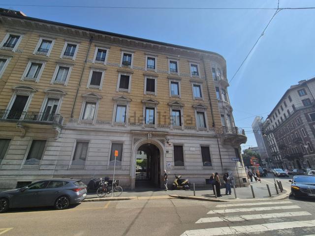 Attico in affitto a Municipio 1, Milano