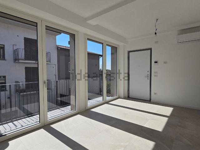 Appartamento in affitto a Suisio, Lombardia