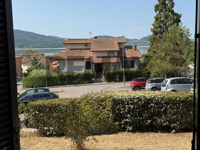 Appartamento in affitto a Magione, Umbria