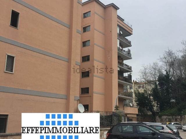 Appartamento in affitto a Municipalità 10, Campania