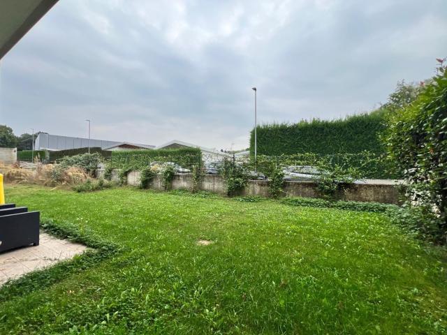 Appartamento in affitto a Villaggio Trieste, Cantù
