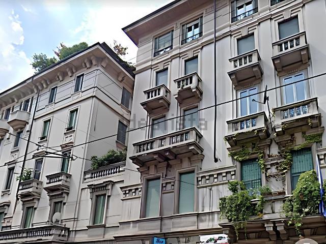 Appartamento in affitto a Municipio 9, Milano