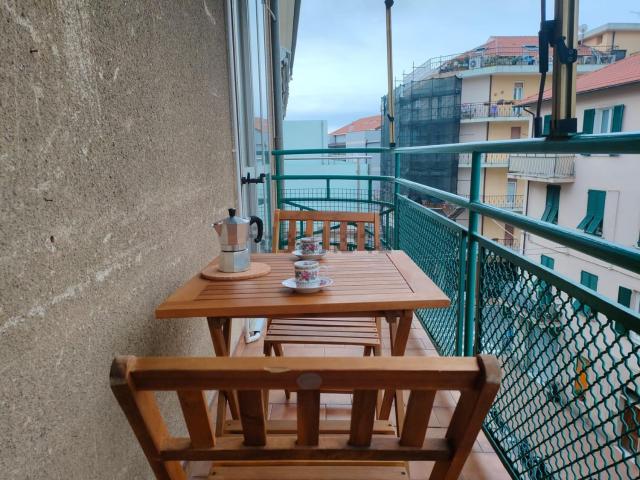 Appartamento in affitto a Finalborgo, Finale Ligure